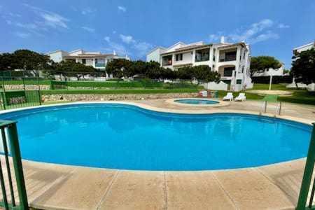 Boschapartamento De 2 Dormitorios Y Con Piscina Ciutadella  Exterior photo